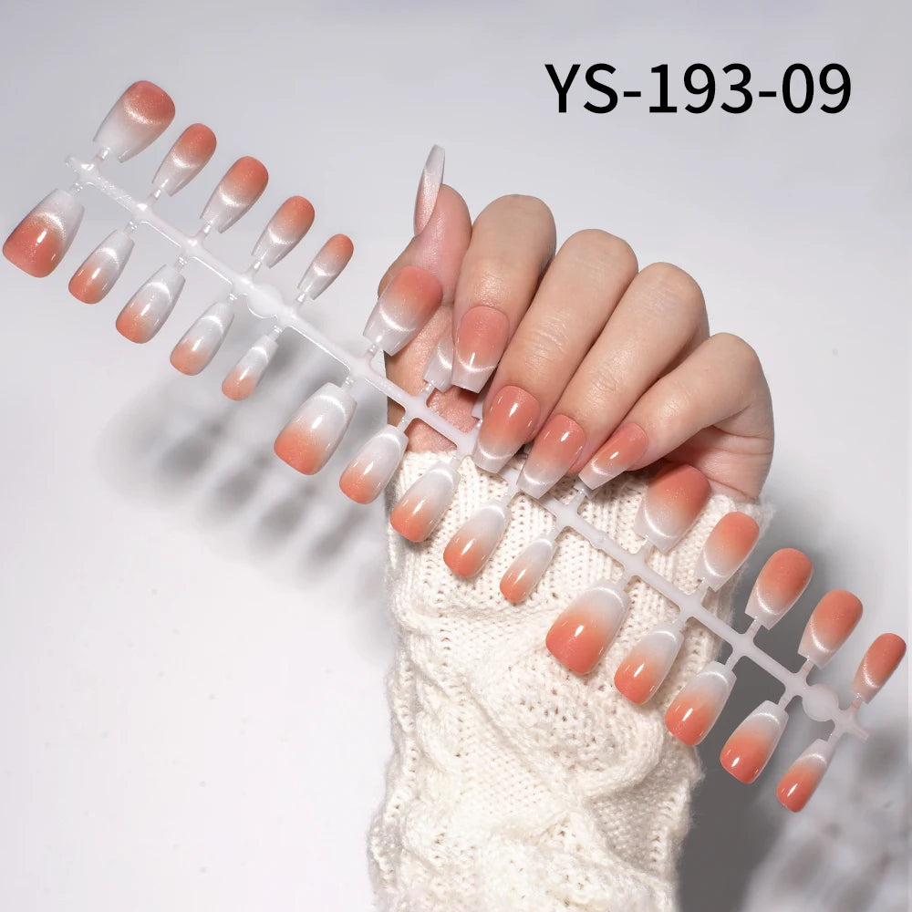 Wholesale New 30Pcs Glitter Luxury Handmade Crescent Cat Eye Nail Tips French Soft Gel Nail Art Kits False Press on Nails Set